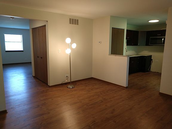 5th image of 15 Gant Cir #C