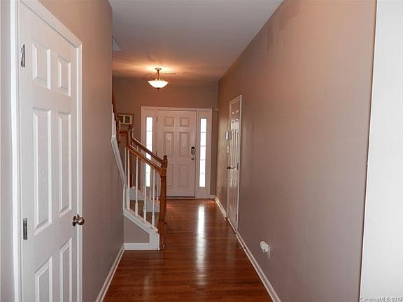 2nd image of 14243 Waterfowl Ln #387