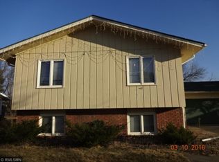 5309 Brookdale Dr N, Brooklyn Park, MN 55443