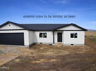 8291 Fort Rd, Wapato, WA 98951