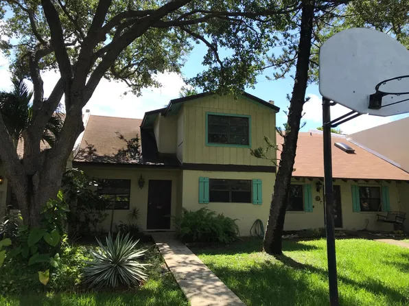 187 NE 6th Ct, Dania, FL 33004