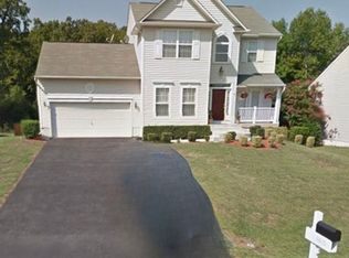 10016 Carters Grove Rd, Fredericksburg, VA 22408