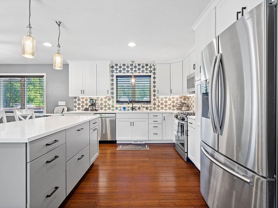 1st image of 13849 Northwood Dr NW