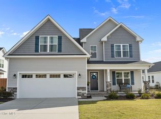 442 Pebble Shore Drive, Sneads Ferry, NC 28460
