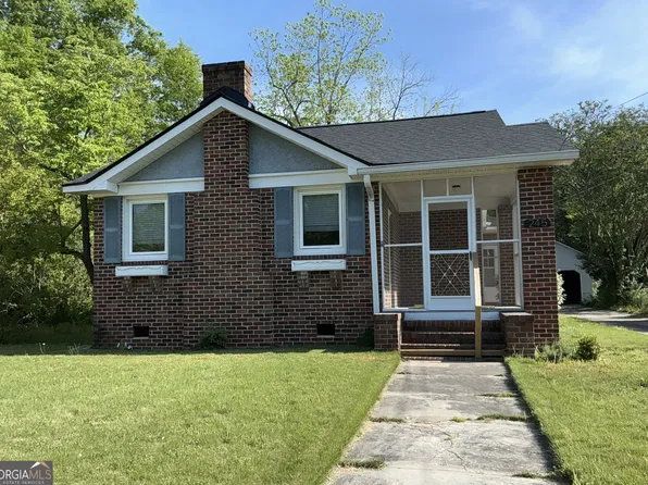 245 Edwards St, Elberton, GA 30635