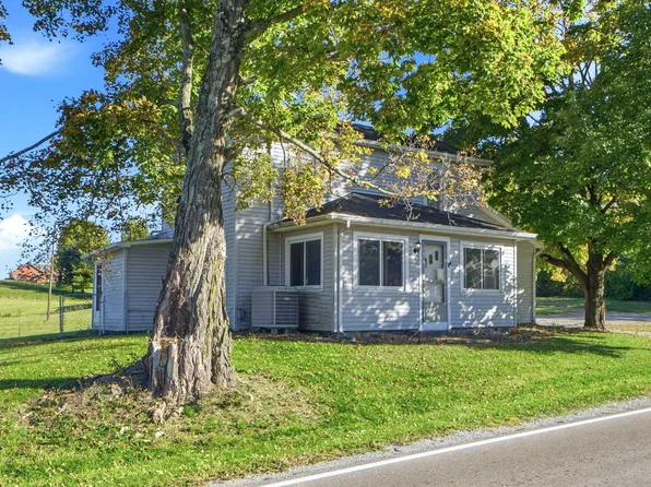 5675 S Day Brandt Rd, New Carlisle, OH 45344