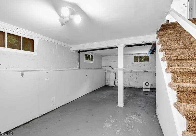 106 Mountain Ave — Photo 25