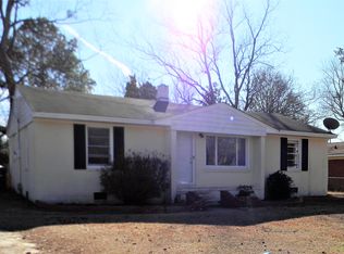 5127 Utile Rd, Fayetteville, NC 28304