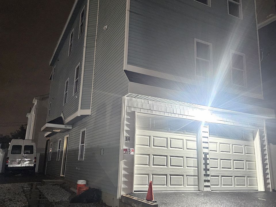1st image of 14 Saratoga St #3