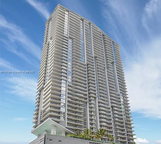 1st image of 68 SE 6th St APT 709