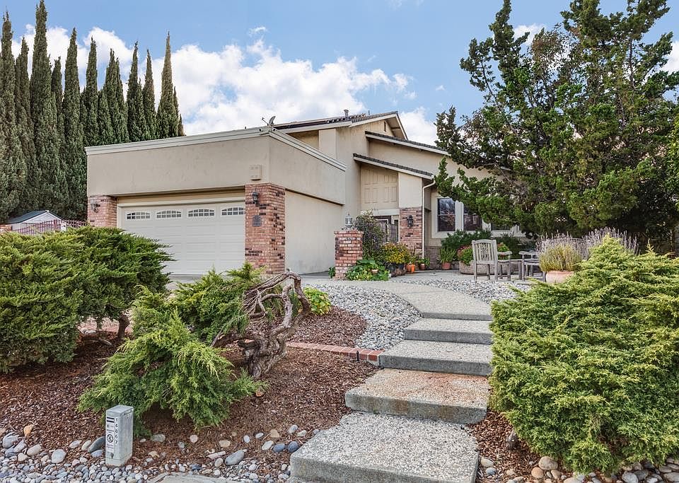 1st image of 14867 Herchell Dr