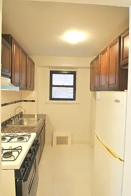 Sold by Real Direct | media 4