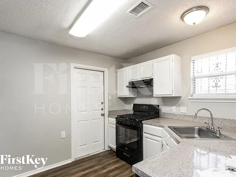 10244 Budtime Ln — Photo 6