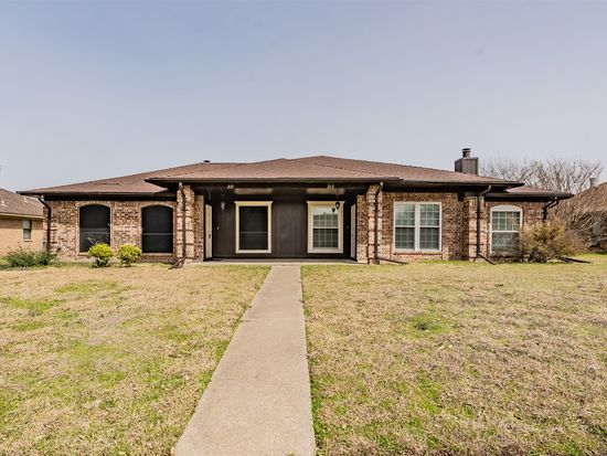 213 Cole St #211/213, Garland, TX 75040