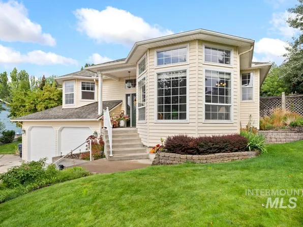 658 Conestoga Dr, Moscow, ID 83843