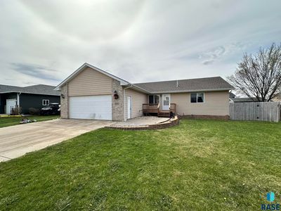 905 Tiger St, Harrisburg, SD, 57032