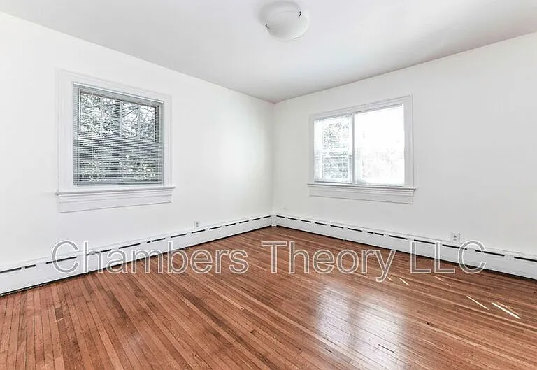 3222 Klingle Rd NW — Photo 16