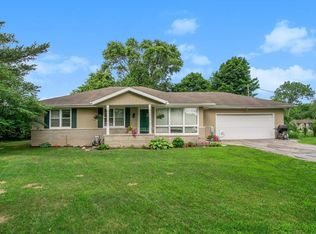 54771 Fir Rd, Mishawaka, IN 46545