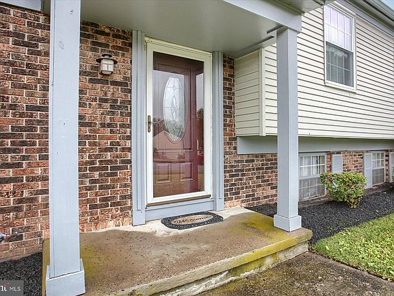 5th image of 1529 Dogwood Dr
