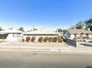 1455 E Clinton Ave, Fresno, CA 93704