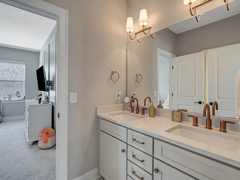 3270 Sassafras Ln — Photo 43