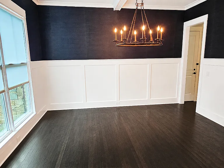 2110 E Roxboro Rd NE — Photo 5