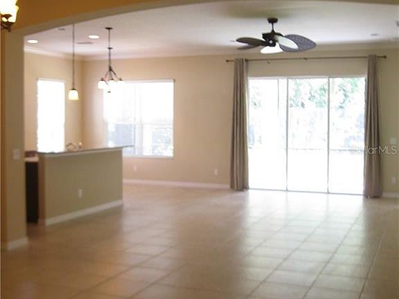 3rd image of 12058 Thornhill Ct
