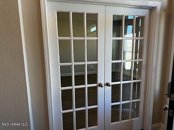 4th image of 5258 Fairbury Way