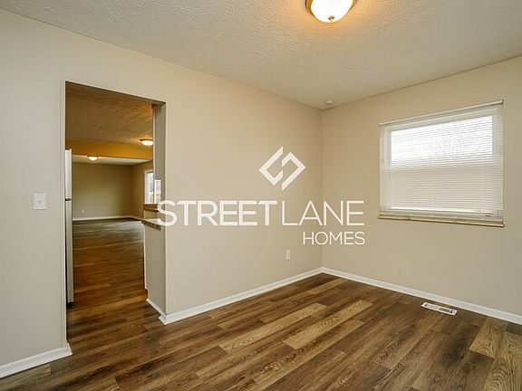 3rd image of 2686 Carifa Dr