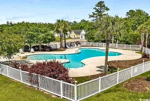 1501 Ferney Dr — Photo 32