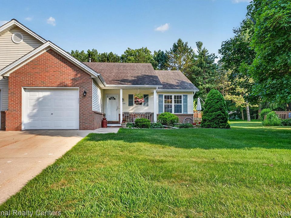 1st image of 7774 E Ridge Dr