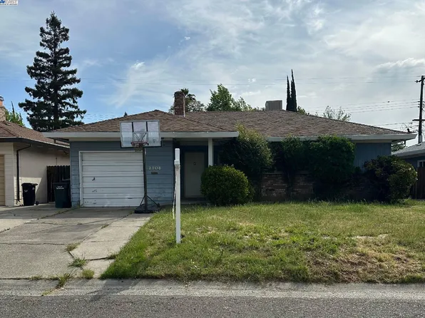 2108 Carlotta Dr, Sacramento, CA 95825