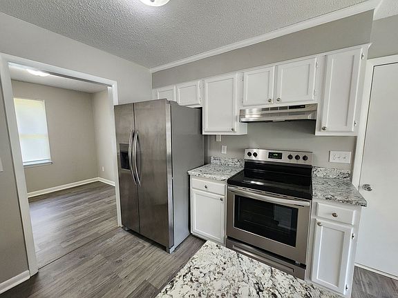 5th image of 6701 Vaughn Rd
