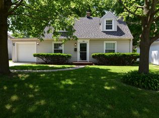 16 N Fordham Ave, Aurora, IL 60506
