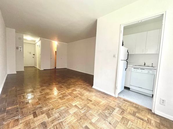 117 E 71st St APT 6A