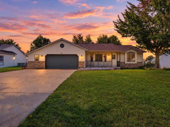 7307 21st Ave, Jenison, MI 49428
