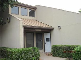 1601 E Southwest 89th St, Mustang, OK 73064