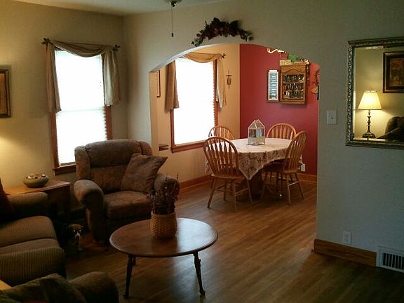 Living Room/Dining Room