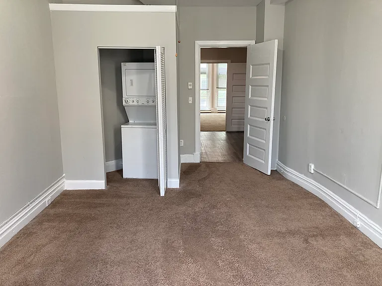 Mount Vernon Apartments — Photo 17