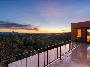 39 Overlook Rd, Santa Fe, NM 87505