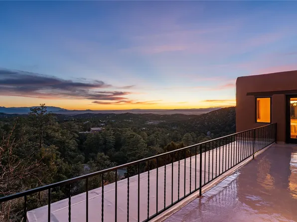 39 Overlook Rd, Santa Fe, NM 87505