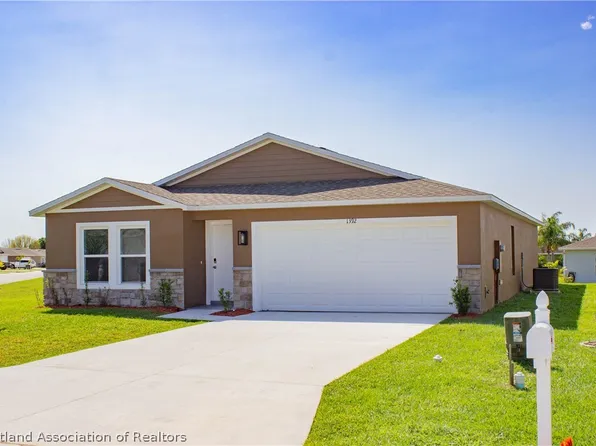 1392 Stone Ridge Cir, Sebring, FL 33870