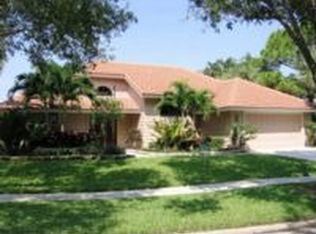 18493 Lake Bend Dr, Jupiter, FL 33458