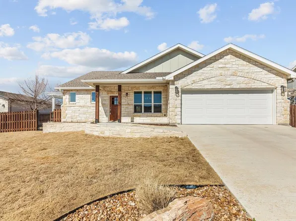 730 Madilynn Ct, Fredericksburg, TX 78624