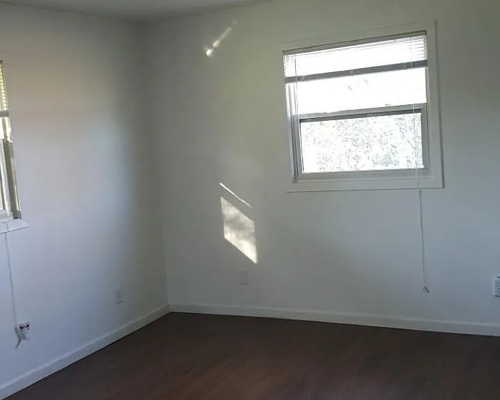 640 Elizabeth Ln #1 — Photo 14