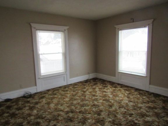 4th image of 148 Newton Ave