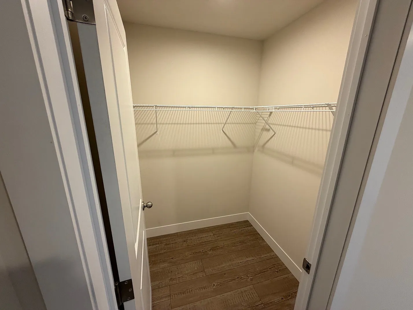 2 bed, 832 sqft, $1,400 — Photo 4