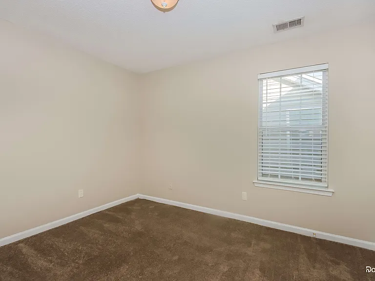 2170 Wexford Way — Photo 13