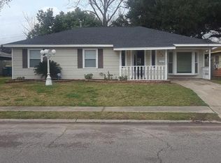 505 S 7th St, Baytown, TX 77520