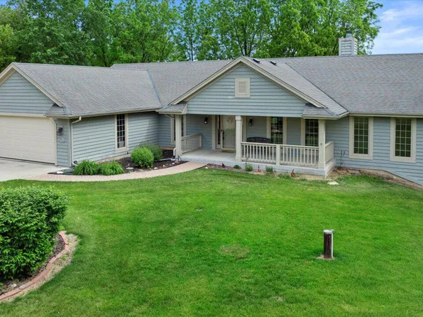 W214N5408 Adamdale DRIVE, Menomonee Falls, WI 53051